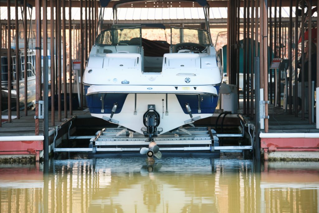 eseriesboatliftvhullboat Hydrohoist Of The Carolinas
